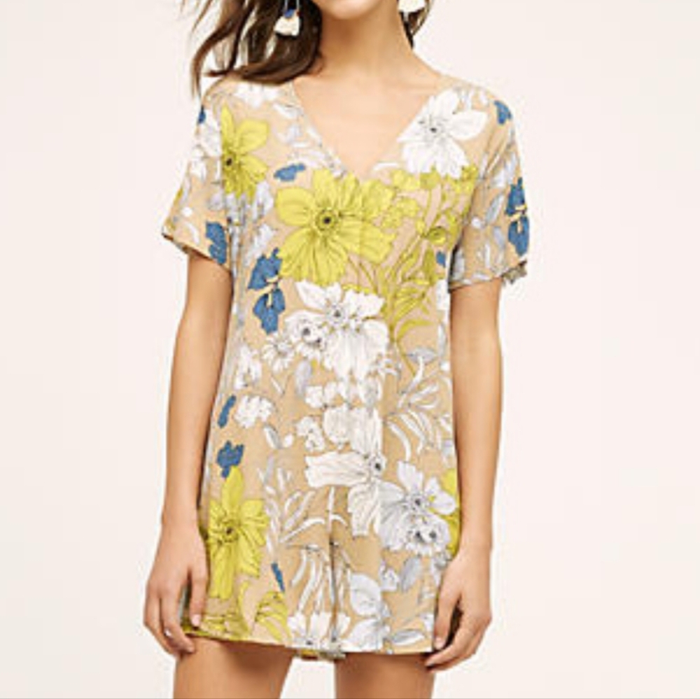 ASTR Floral Button Down Romper Sz M